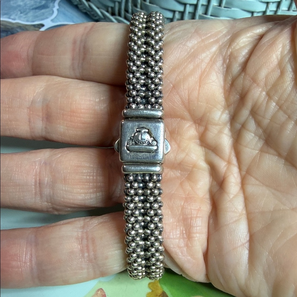 Lagos bracelet with gold accents - Picture 2 of 3